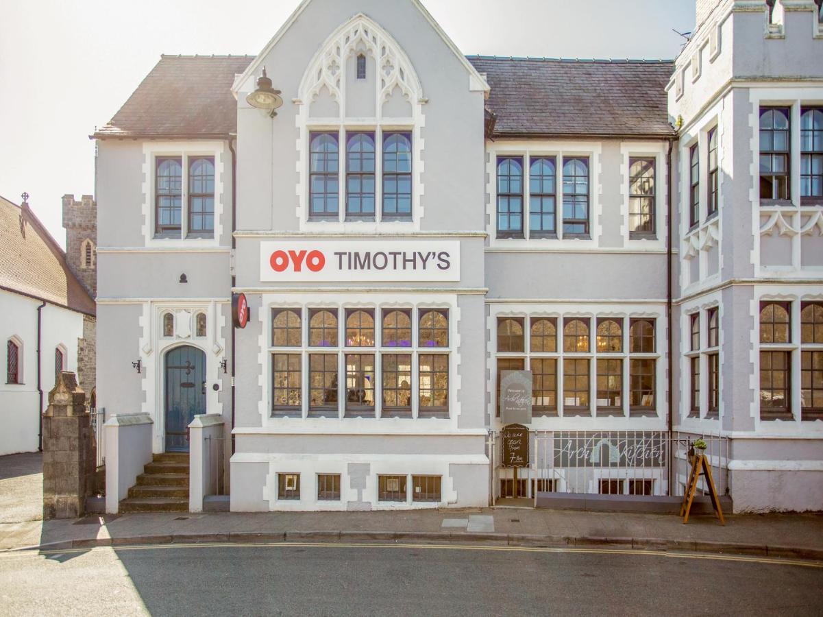 Отель Oyo Timothy'S Тенби Экстерьер фото
